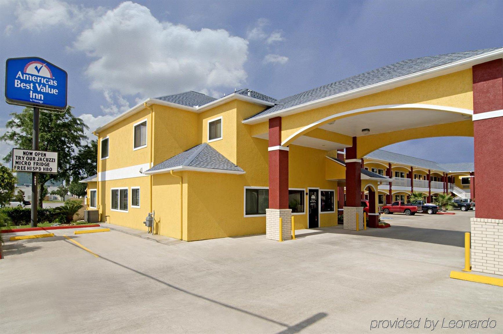 Americas Best Value Inn-Baytown Esterno foto